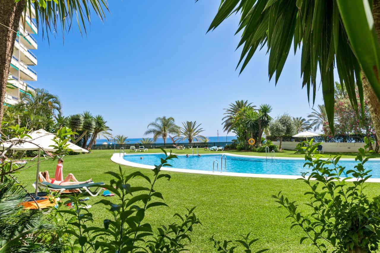 Ferienwohnung Fully Renovated Frontline Flat Marbella Exterior foto